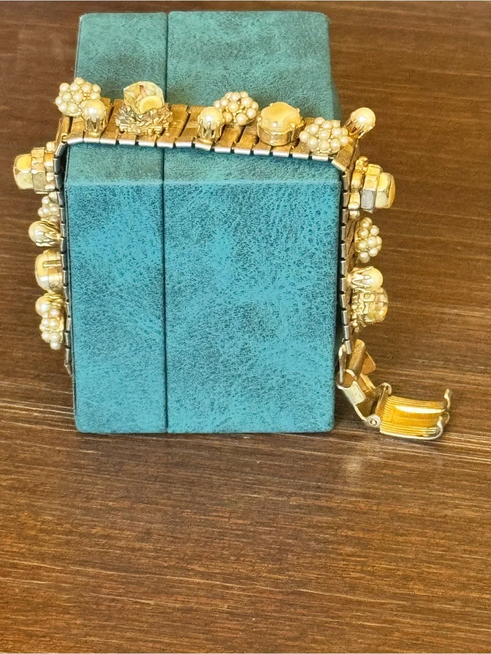 VTG 1950s Victorian Revival Gold Tone Faux Pearl Rhinestone Panel Bracelet 7”